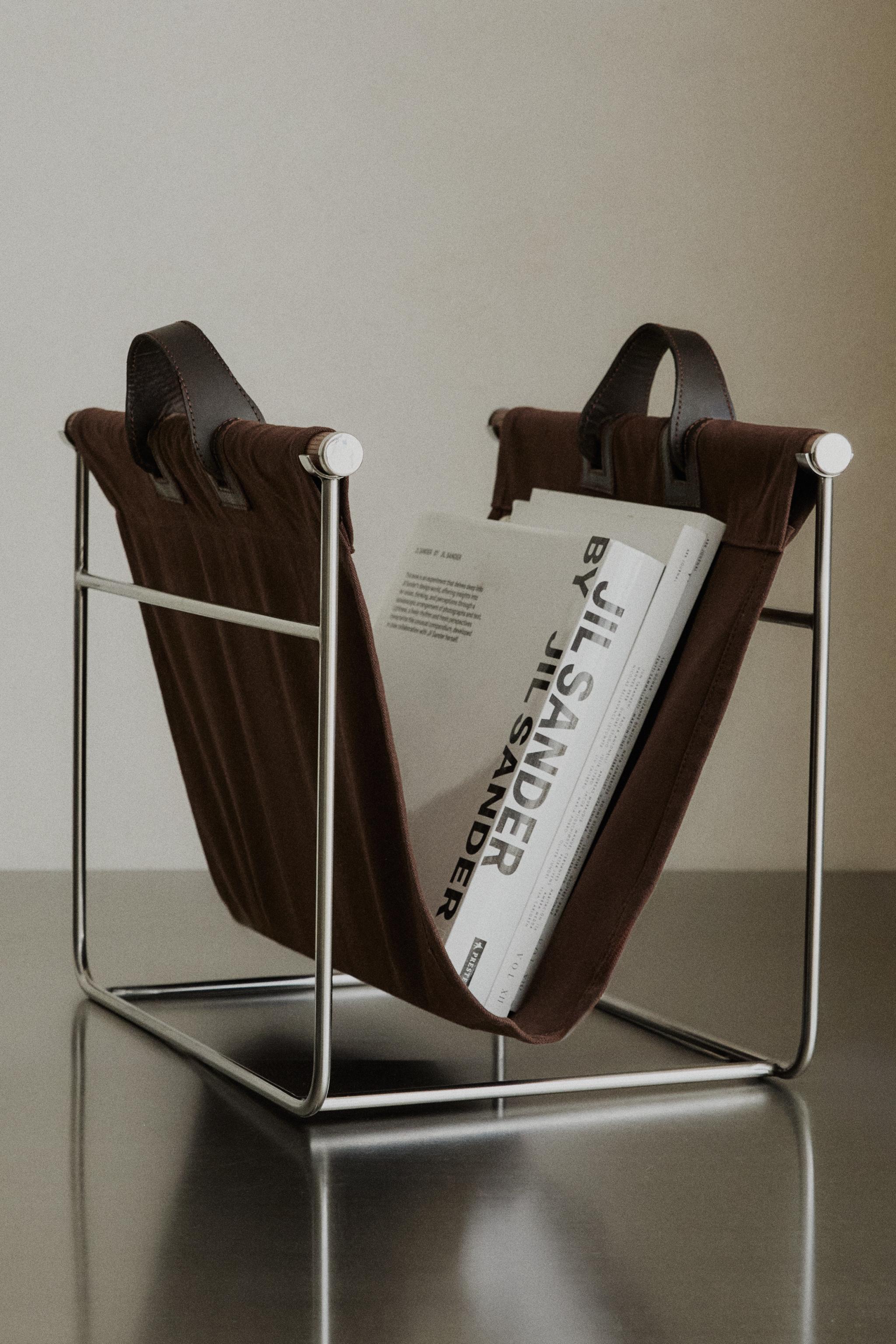 COTTON AND LEATHER MAGAZINE RACK